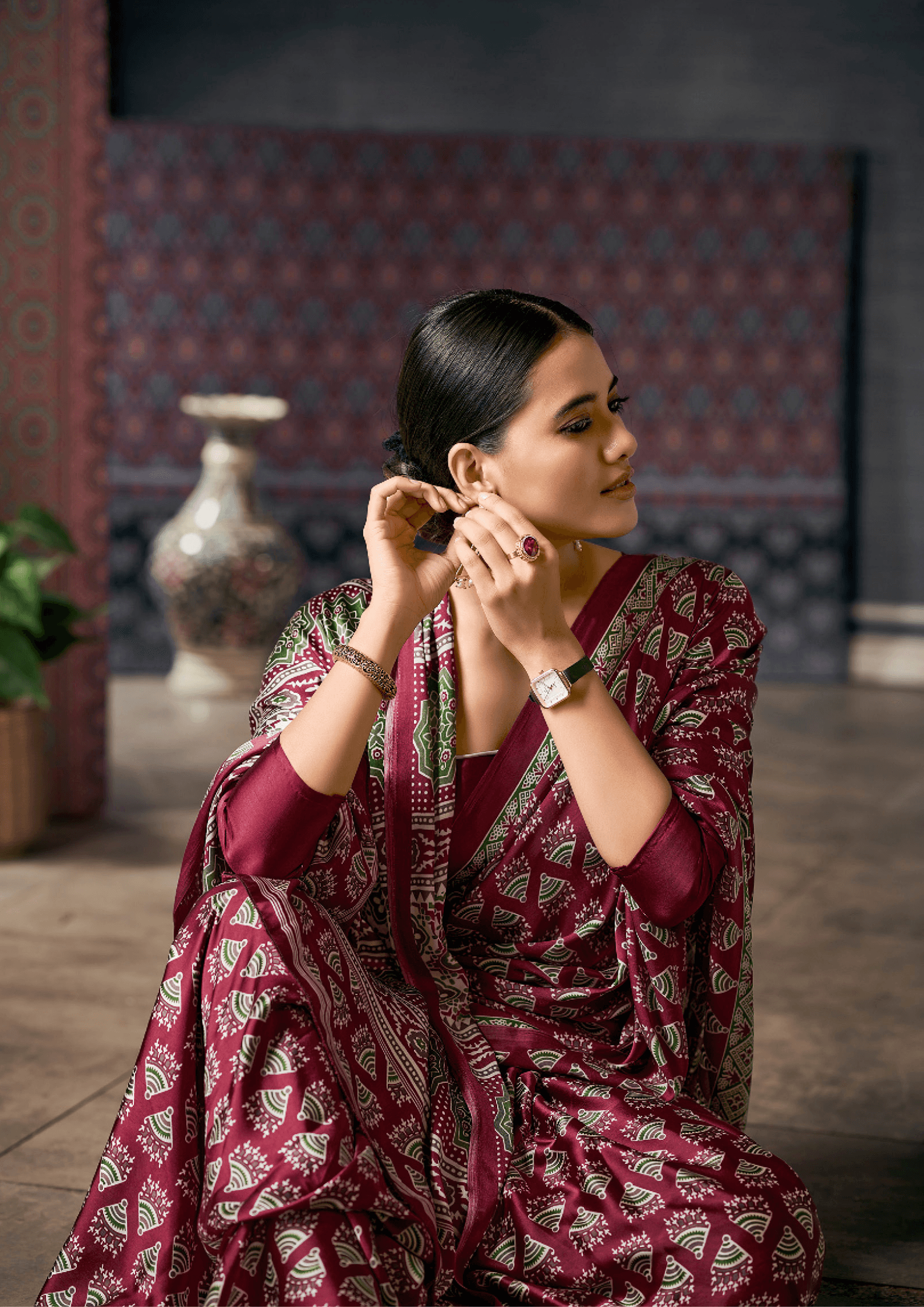 Saree Royal red with full print design saree - SaviDurga