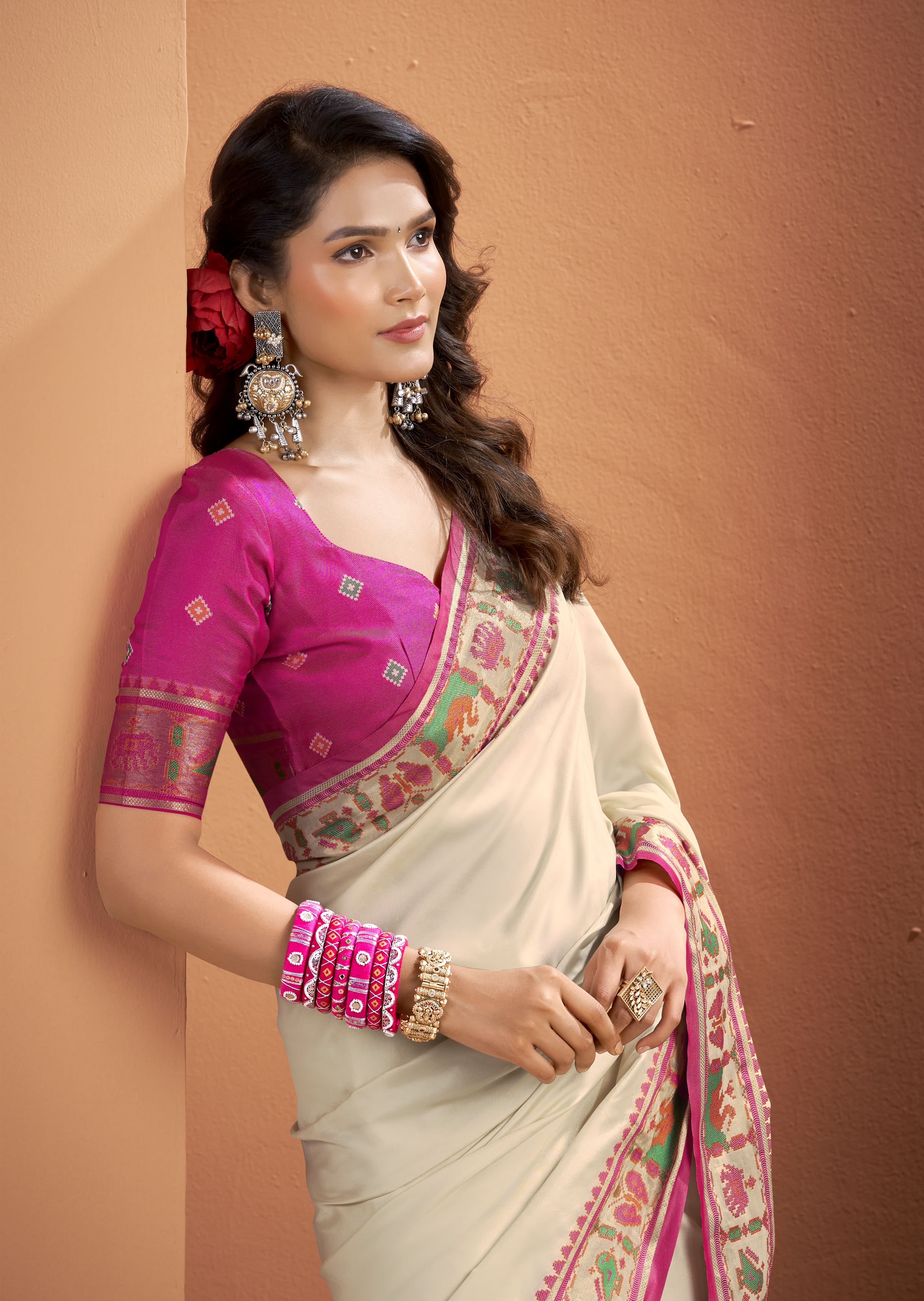Off-White Soft Silk Saree with Patola Borders and Pallu