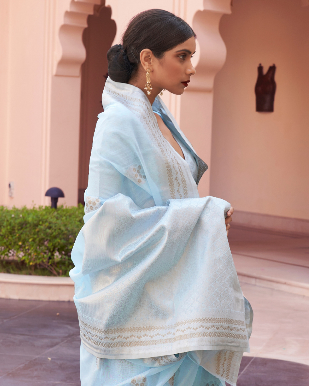 Blue  Linen weaving Sarees