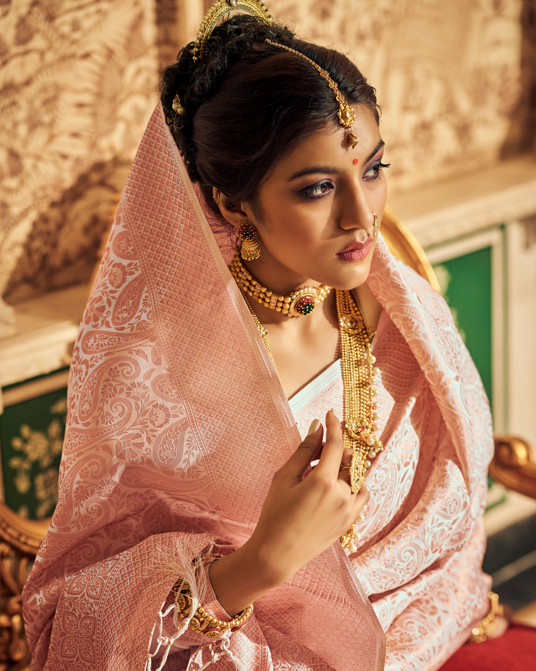 White Silk Weaving Kanjivaram Saree