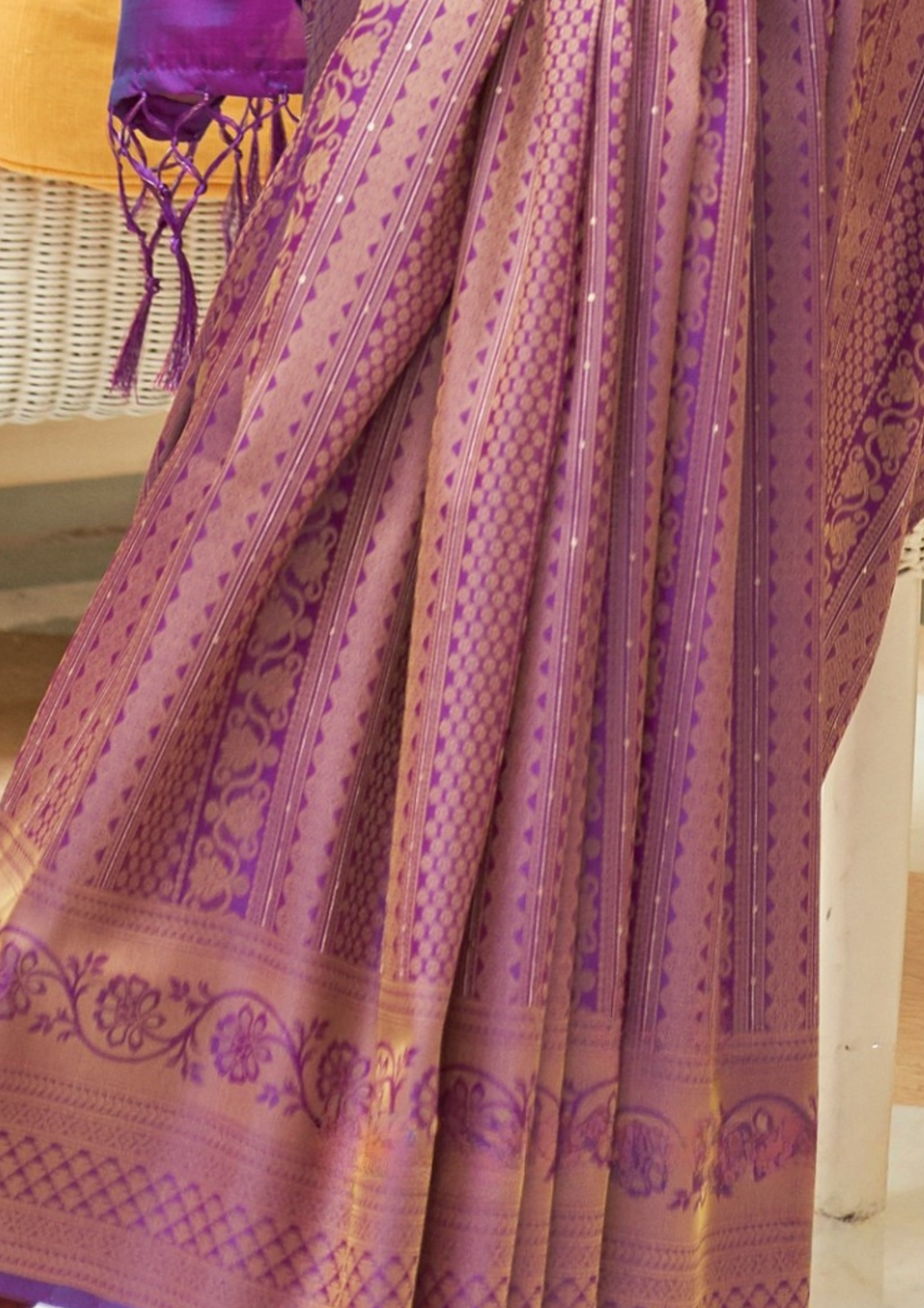 Kanjivaram Purple Sequins Handloom Weaving Saree