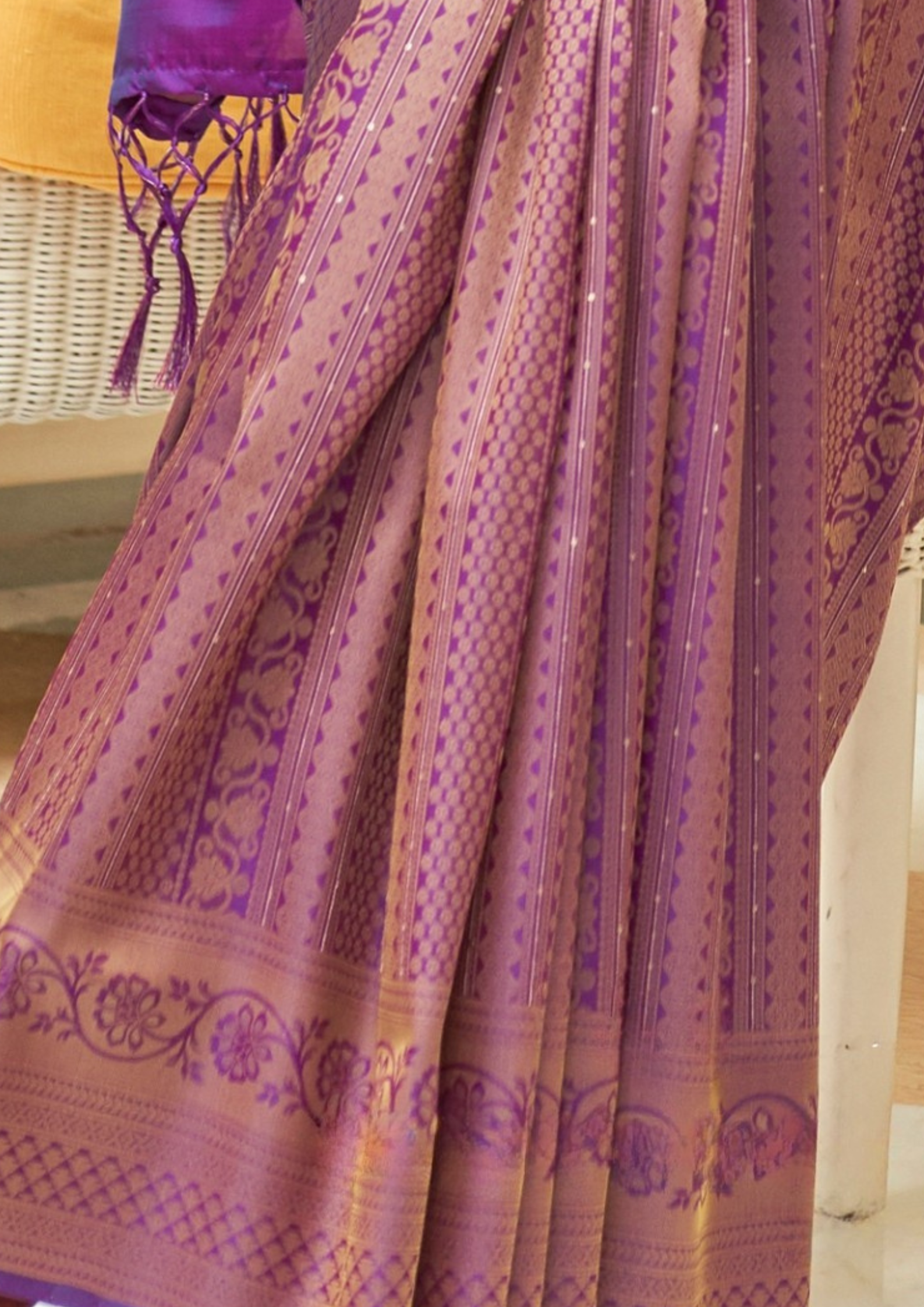 Kanjivaram Purple Sequins Handloom Weaving Saree