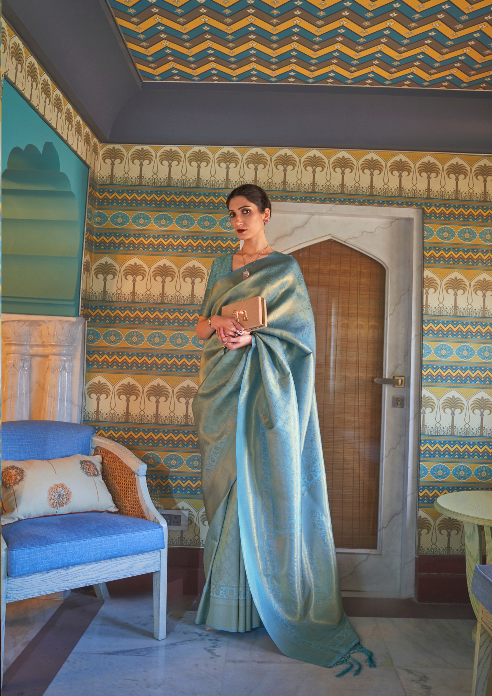 Kanjivaram BLUE HANDLOOM WEAVING SILK SAREES