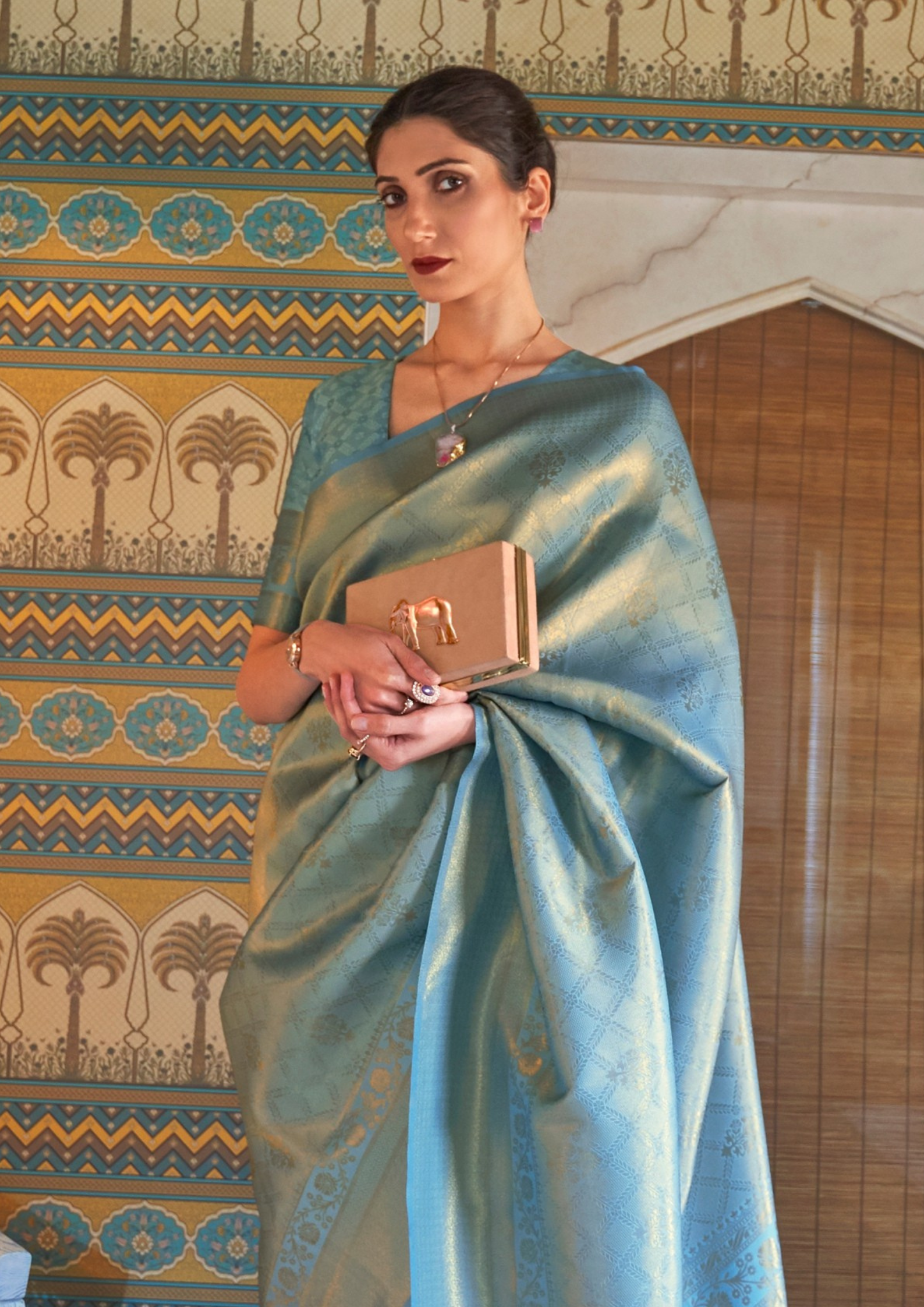 Kanjivaram BLUE HANDLOOM WEAVING SILK SAREES