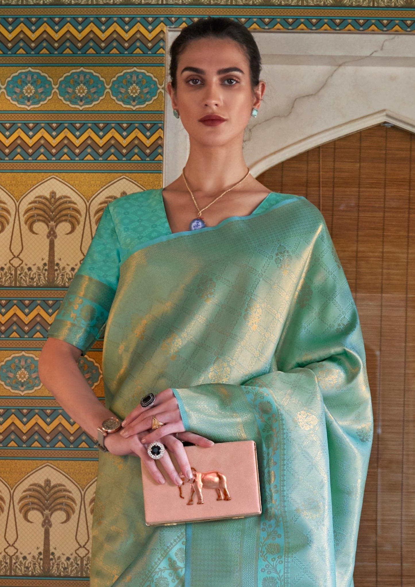 Kanjivaram Green Handloom Weaving Silk Saree