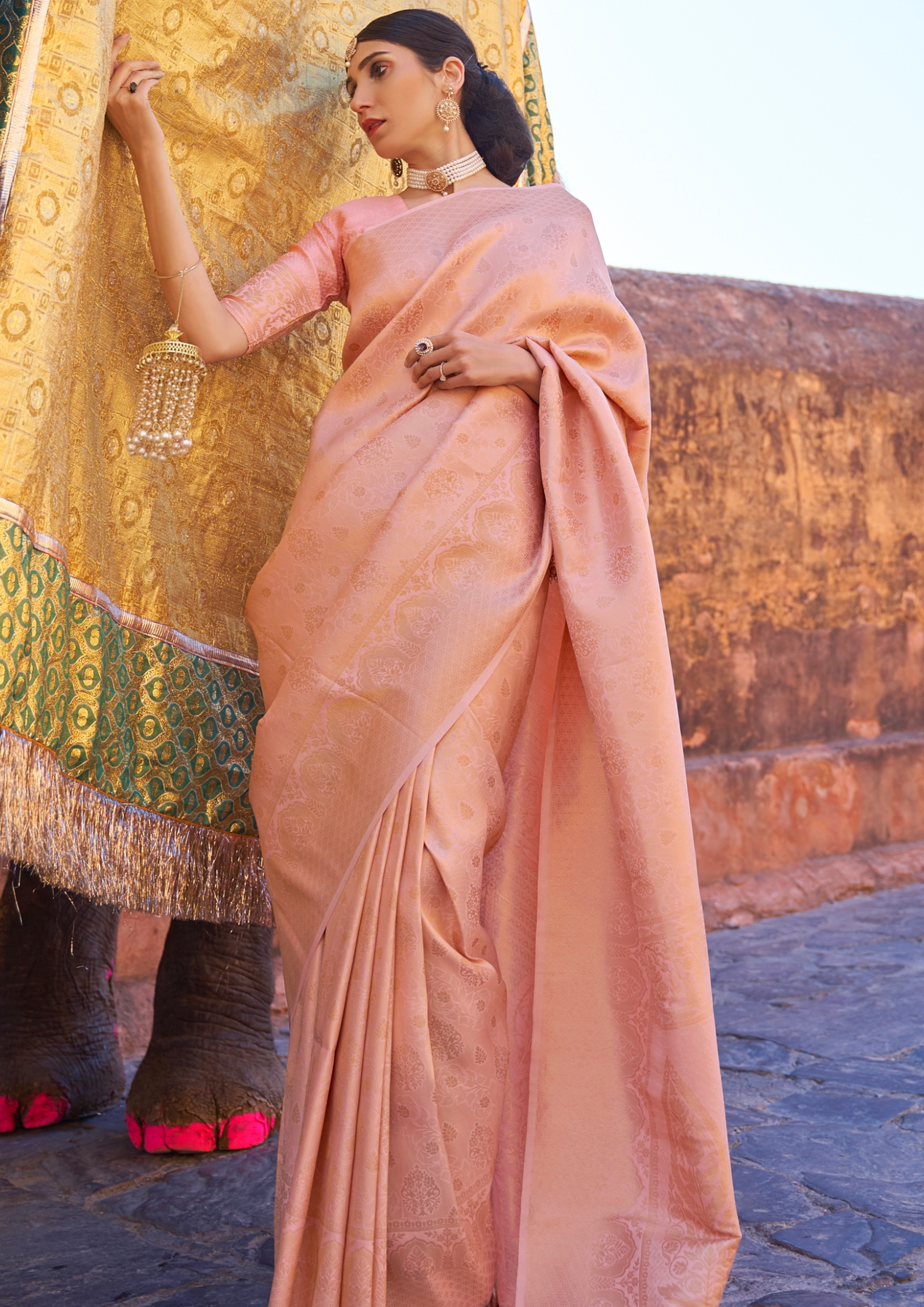 Kanjivaram PEACH PINK HANDLOOM WEAVING SILK SAREES