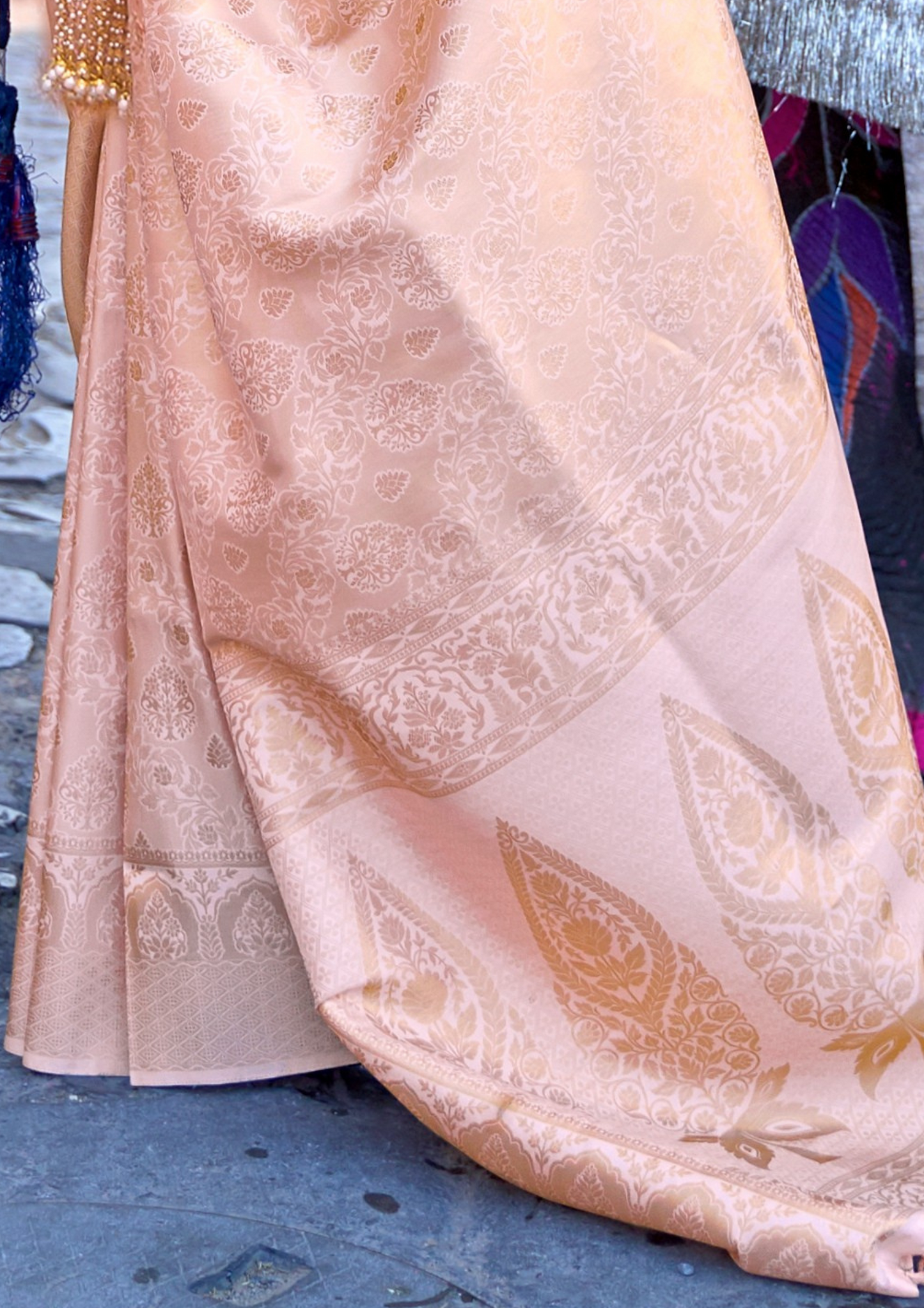 Kanjivaram PEACH GOLD HANDLOOM WEAVING SILK SAREES