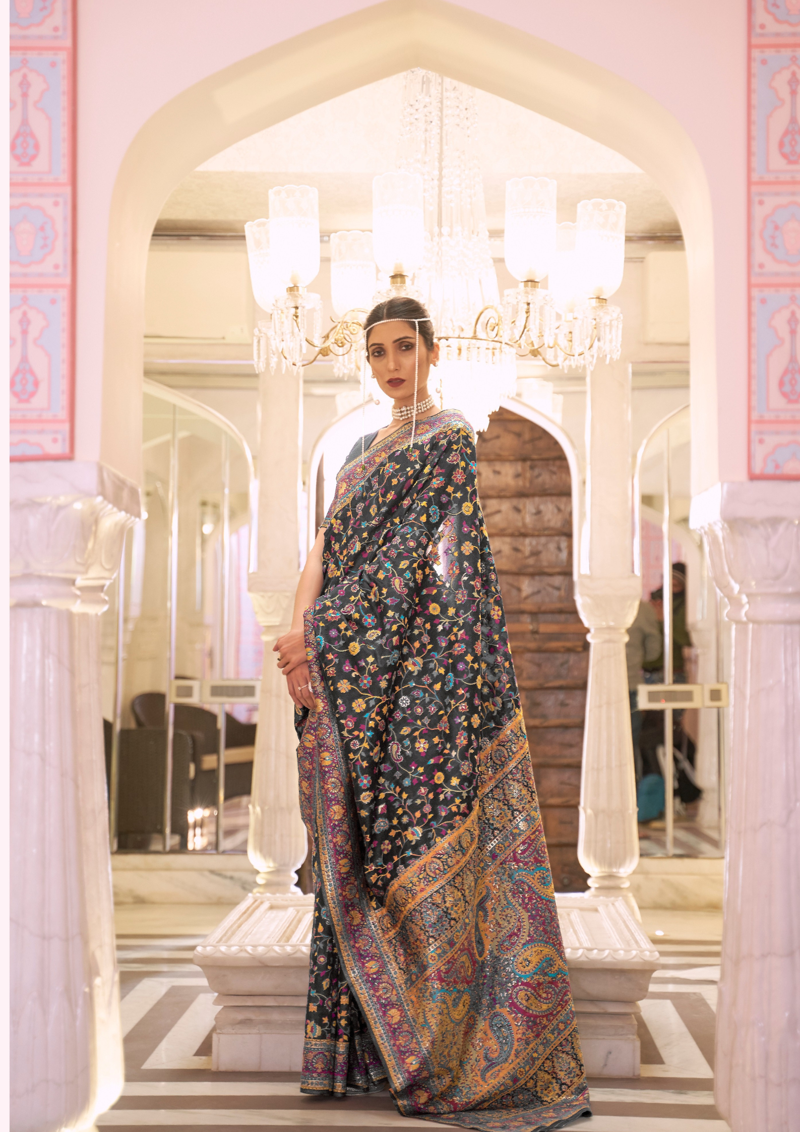 BLACK KASHMIRI MODAL HANDLOOM WEAVING SILK SAREES