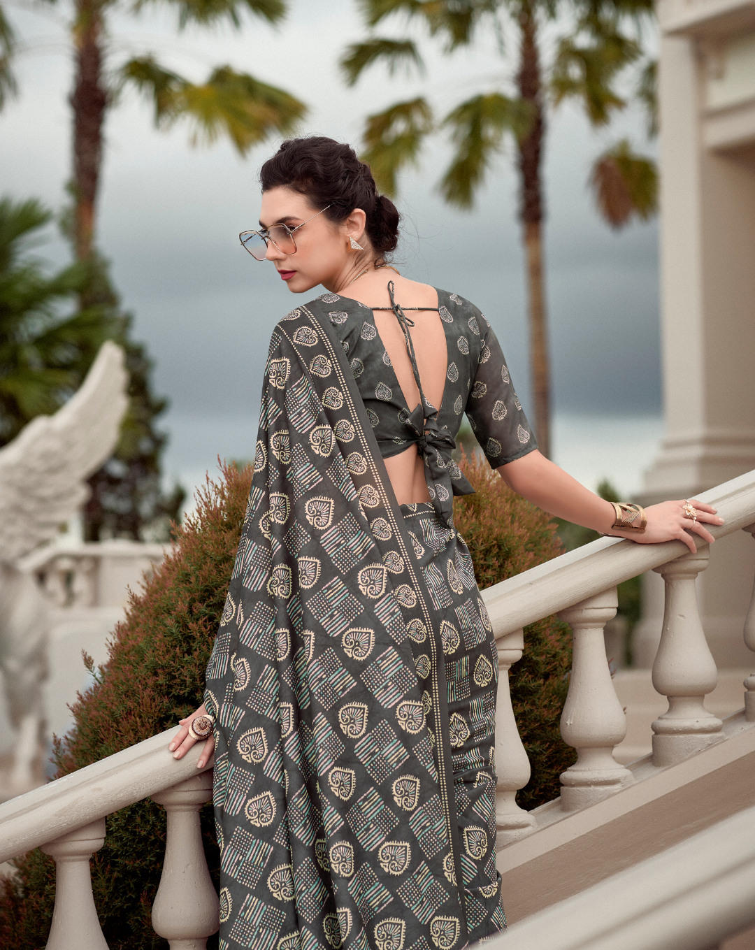 Black Mal Mal Cotton  print saree