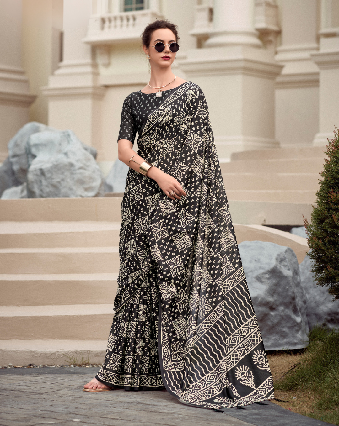 Black -beige square pattern Mal Mal Cotton digital print saree