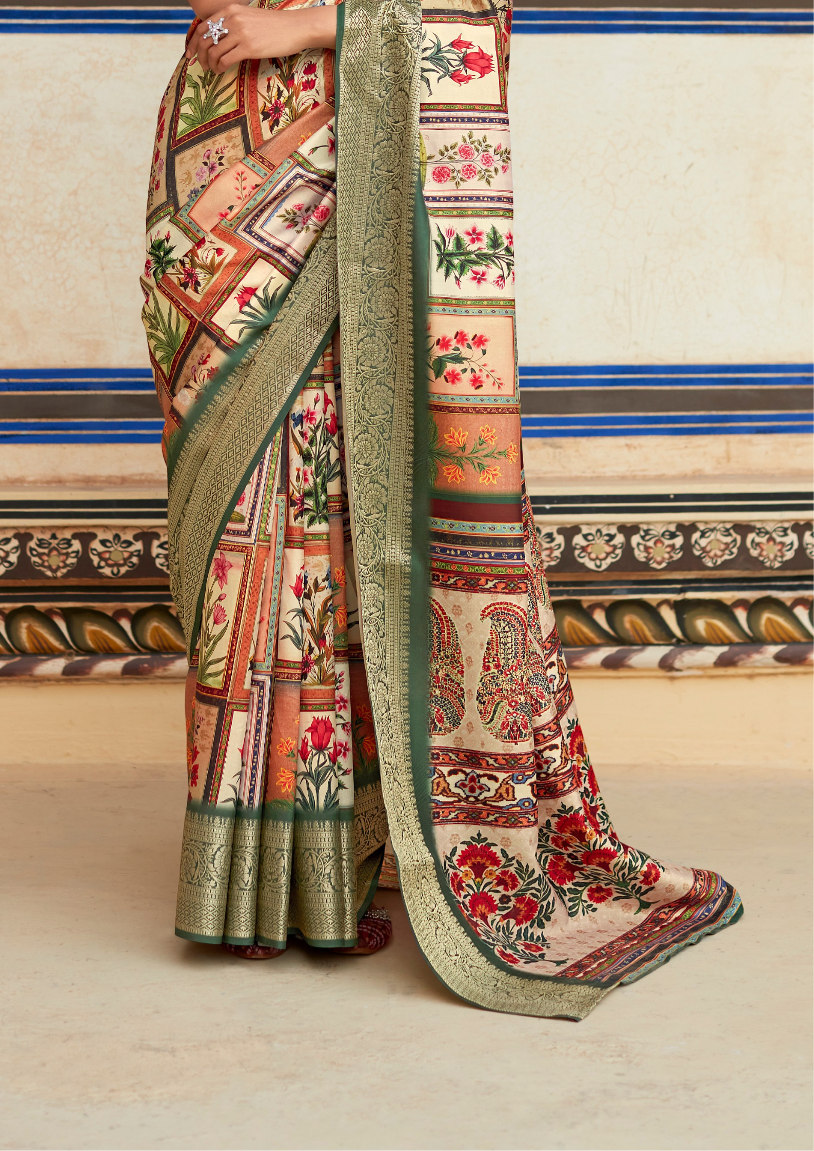 Saaria Silk Dola Viscose with Topclass Print Saree