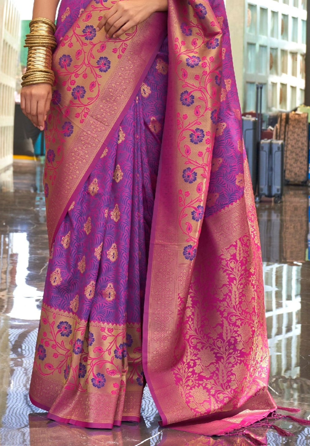 Purple Pink Self Contrast Chaap Handloom Weaving Saree