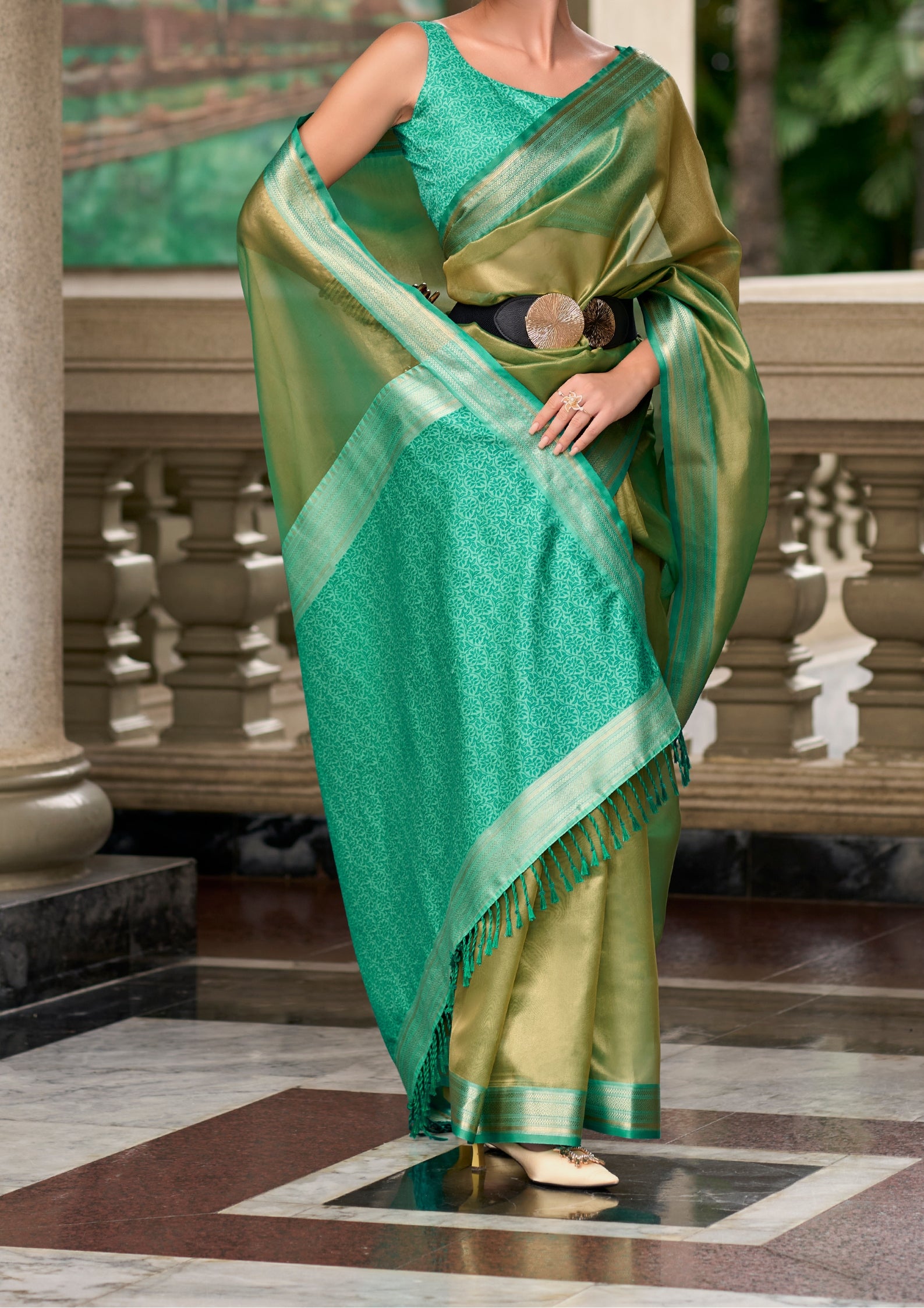 Pure Tissue Green  Saaree  With Designer Pallu and blouse