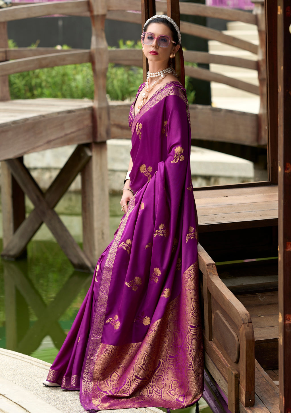 PURE SATTIN HANDWOVEN MAGENTA SAAREE WITH ZARI WEAVING