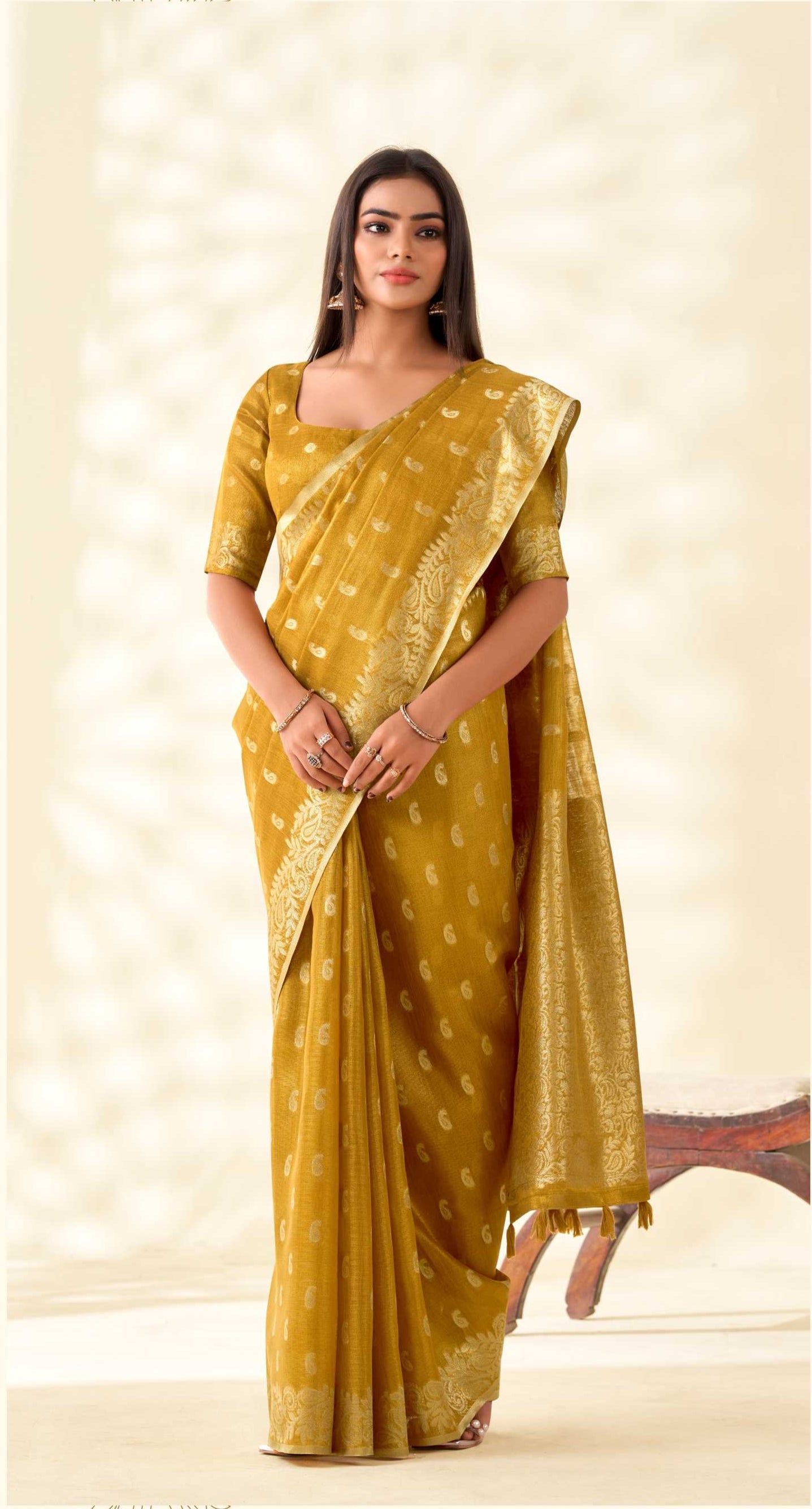 Yellow Tissue Linen bnarasi Saree with Ambi Butti Pattern
