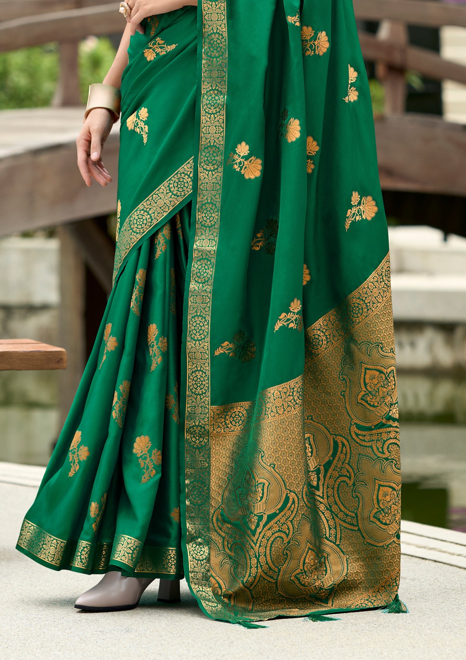 PURE SATTIN HANDWOVEN GREEN WITH ZARI WEAVING