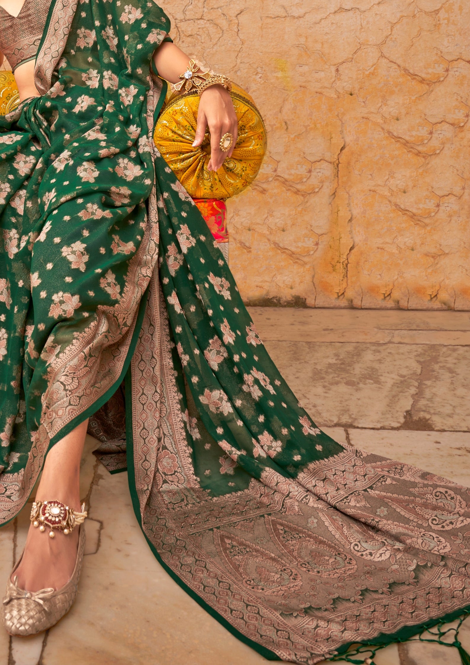 GREEN GEORGETTE SAREE WITH WEAVING BUTA BORDER