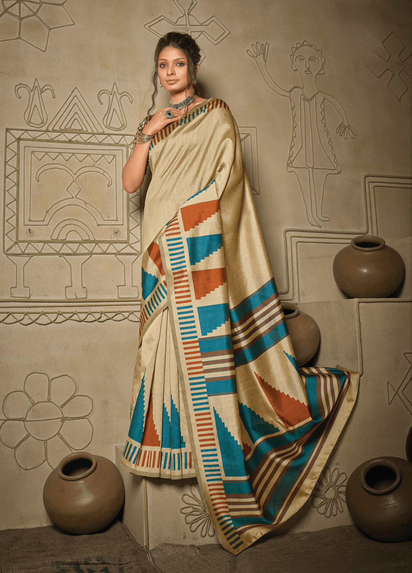 Saree Beautiful and Simple Beige Saree - SaviDurga