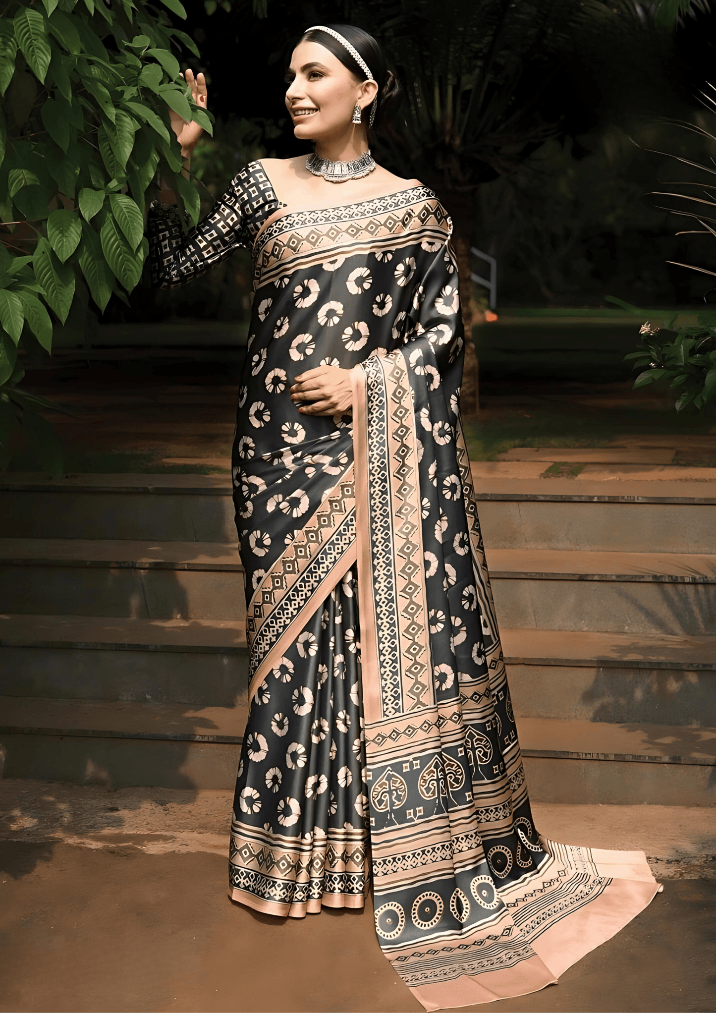 Saree Black and Beige Ajrakh Saree - SaviDurga