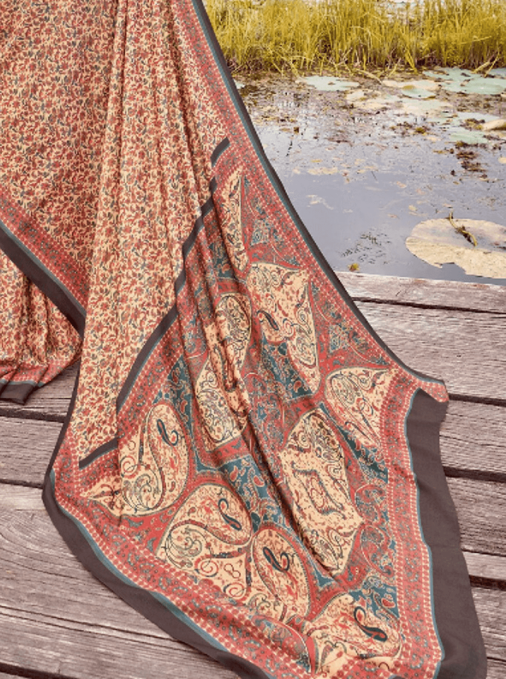 Saree Chocolate Beige Pashmina Print Saree - SaviDurga