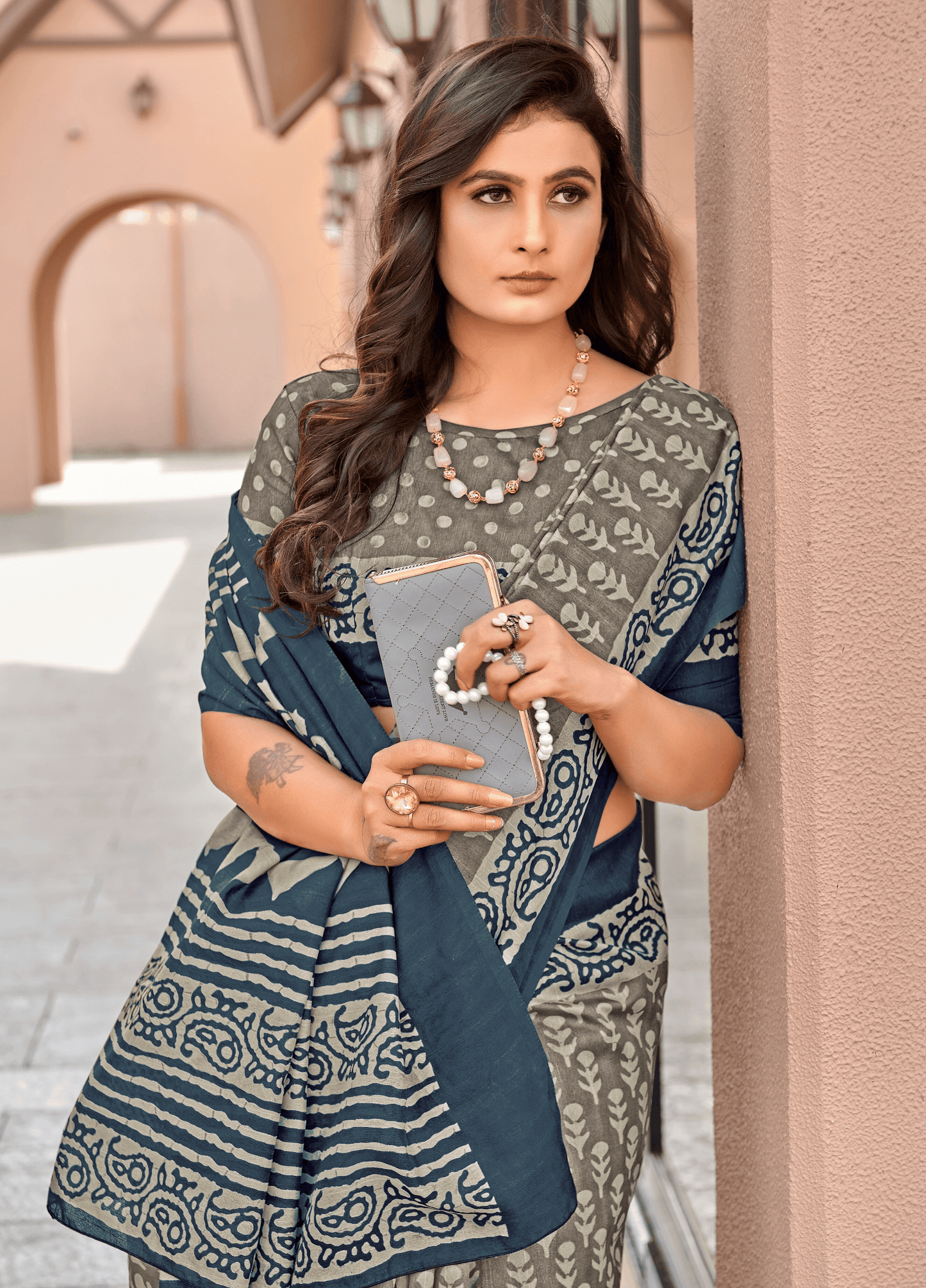 Saree Elegant Teal Border Saree - SaviDurga