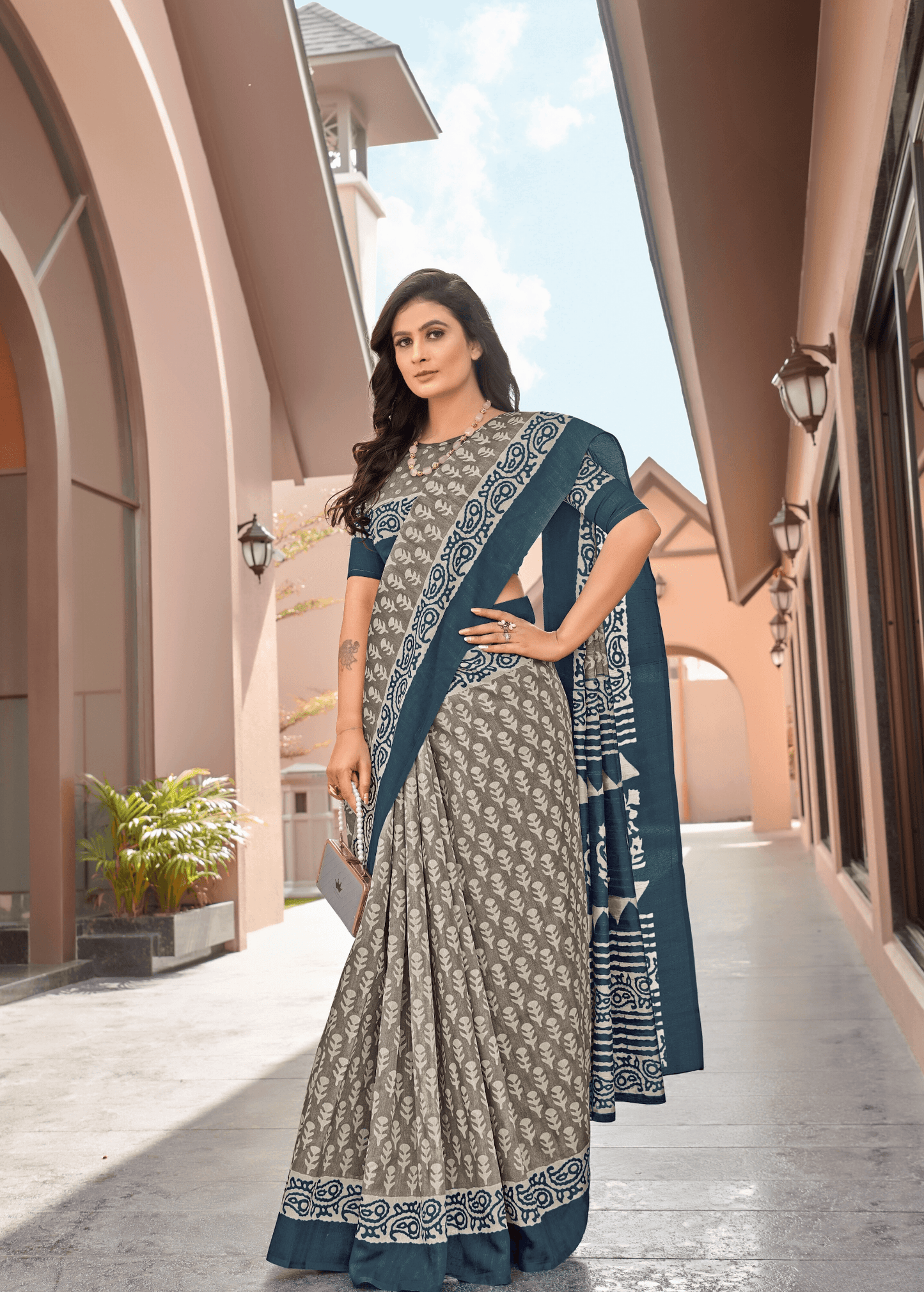 Saree Elegant Teal Border Saree - SaviDurga