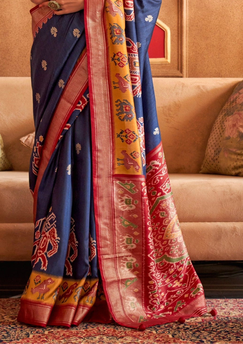Classical Patola Design With Sambalpuri Print Navy Blue Silk Saree