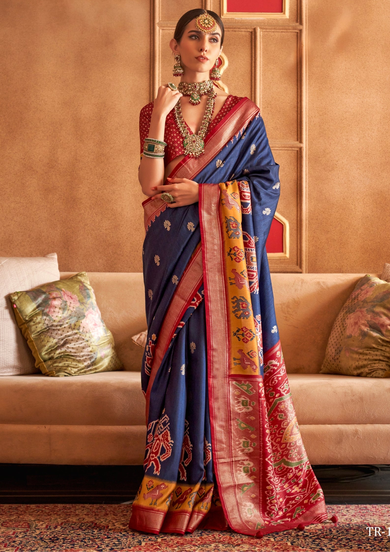 Classical Patola Design With Sambalpuri Print Navy Blue Silk Saree