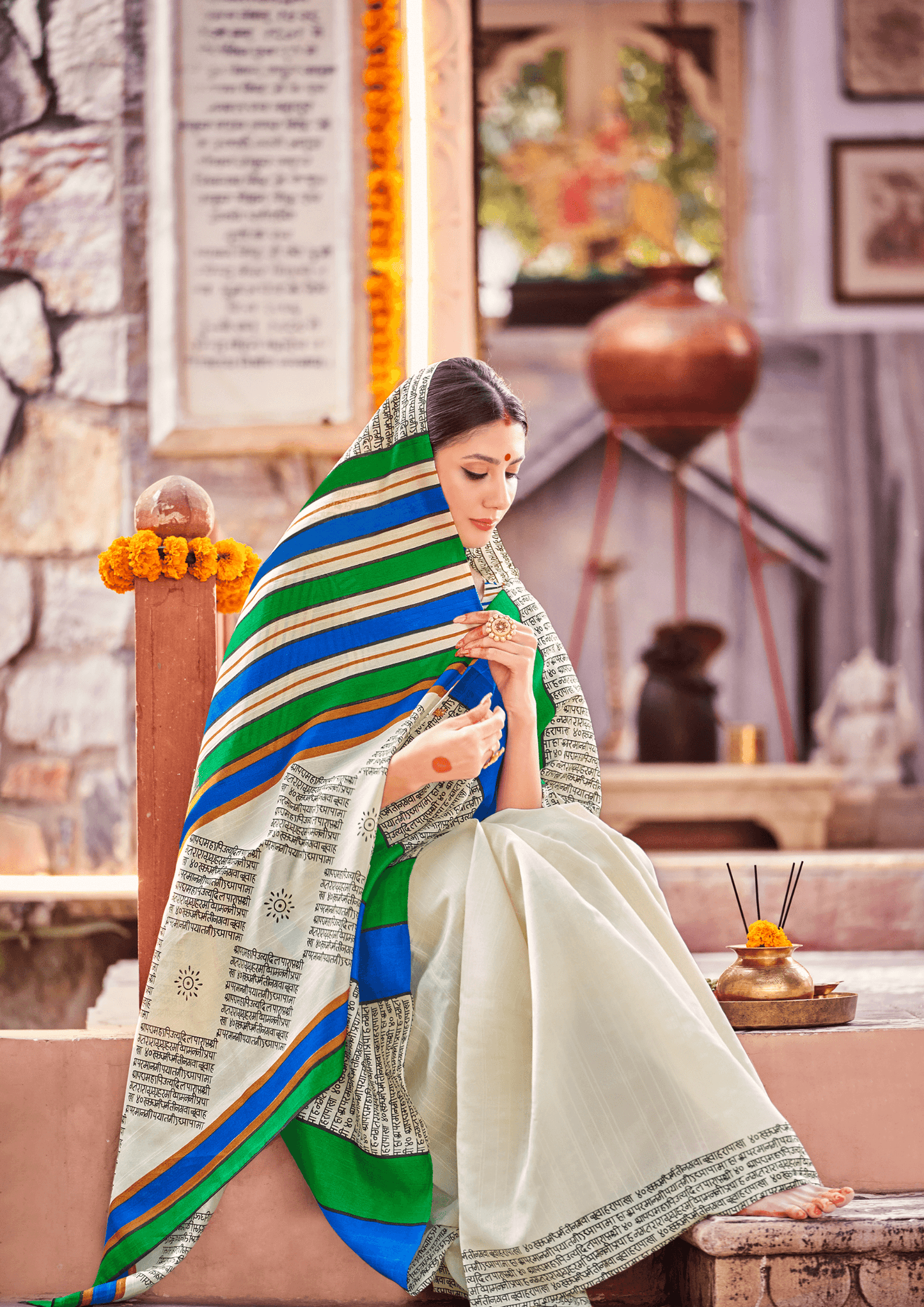 Saree Ivory Scripted Design Saree - SaviDurga