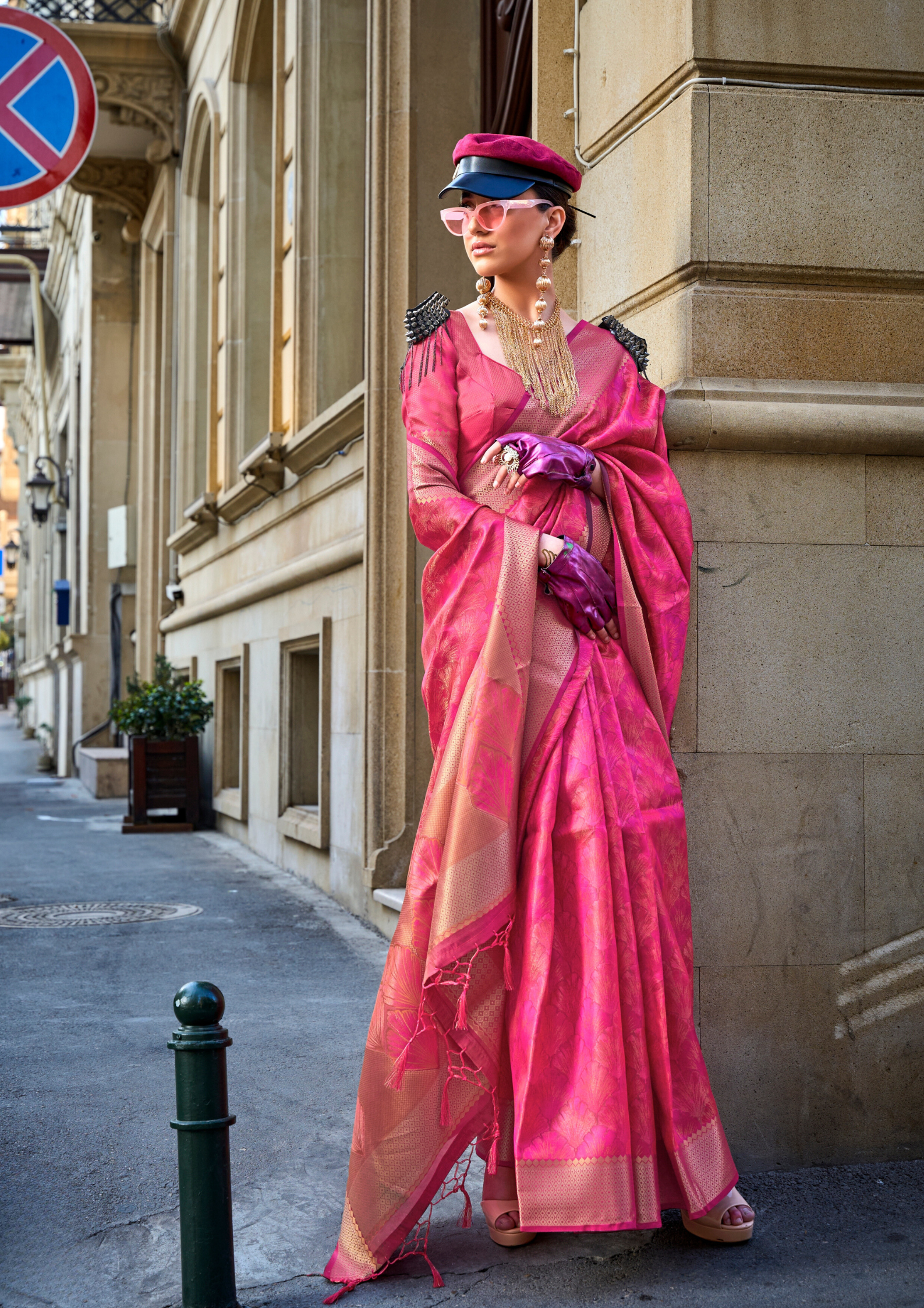 Pink Two Tone Organza Weaving Saree