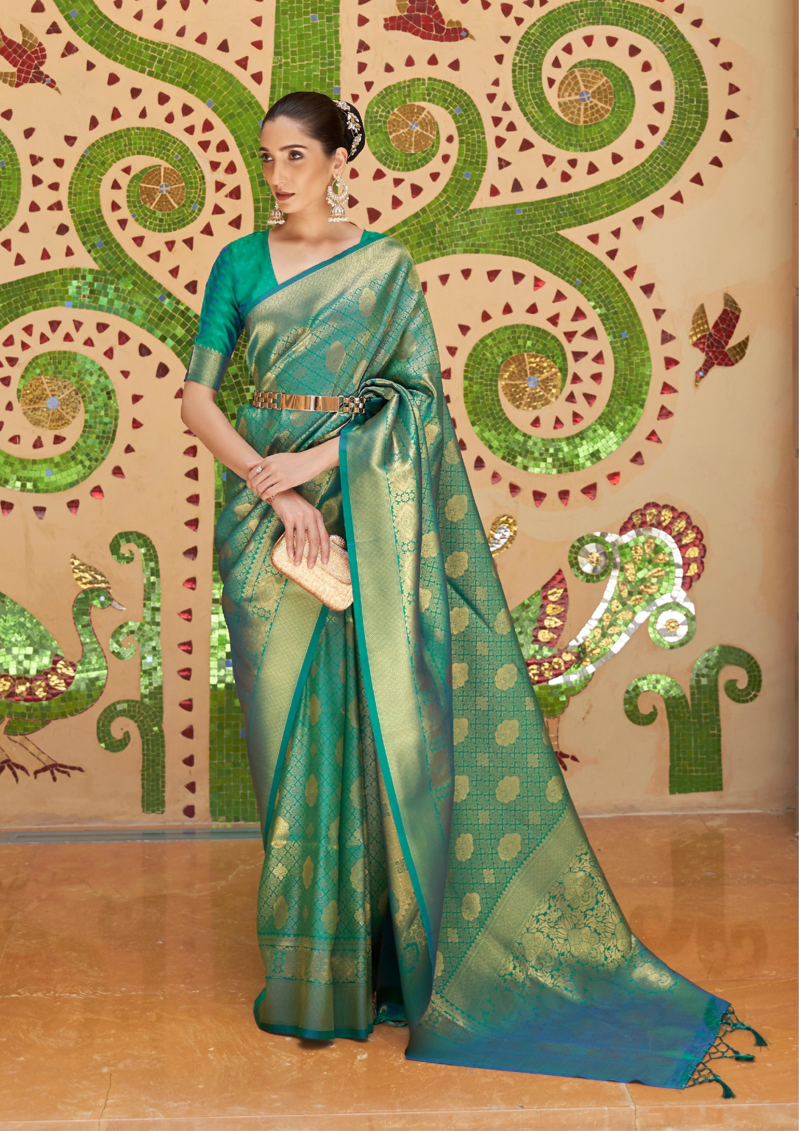 Elegant Green Silk Handloom weaving saree