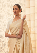 Elegant Gold Silk Handloom weaving saree