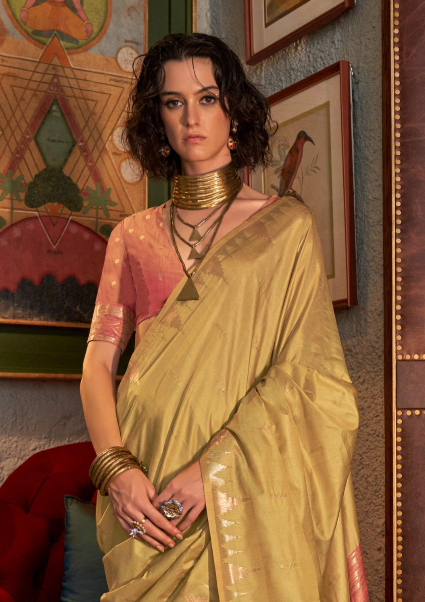 Yellow Tussar Silk Handloom Weaving Saree with Contrast Ikkat Pallu
