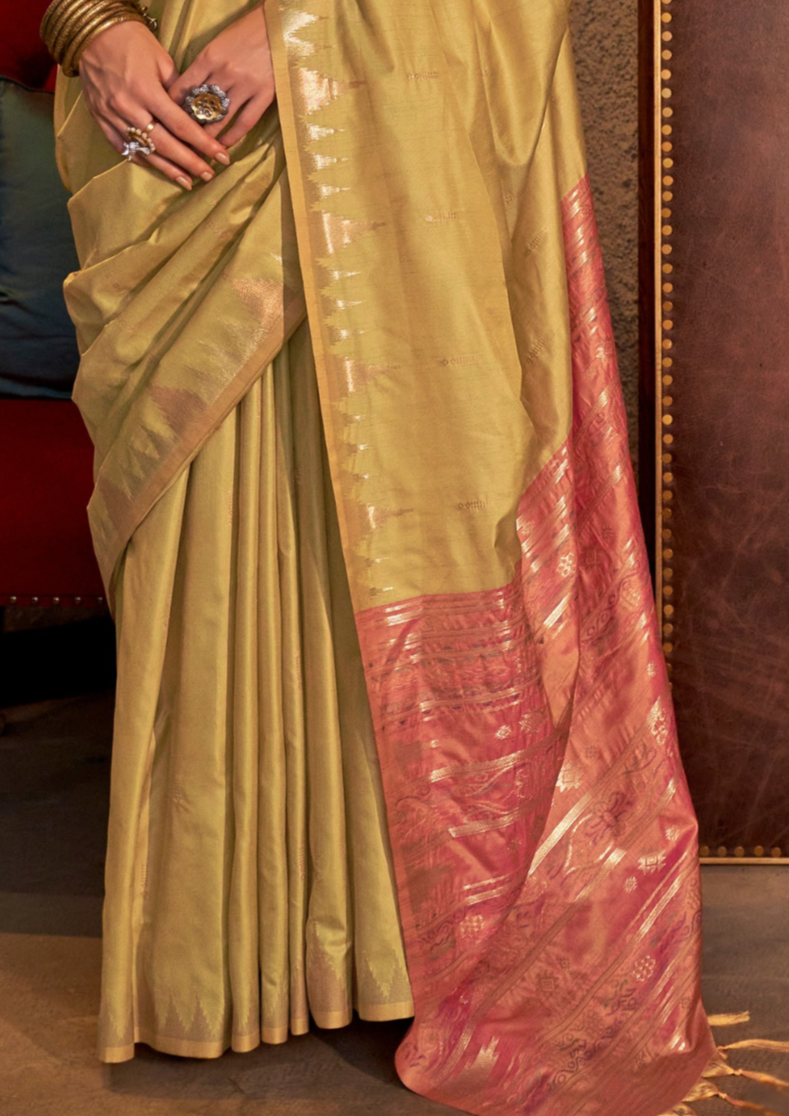 Yellow Tussar Silk Handloom Weaving Saree with Contrast Ikkat Pallu