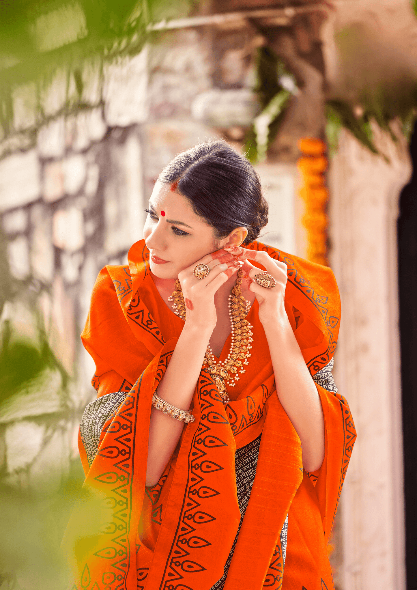 Saree Orange Saree with Black Detailing - SaviDurga