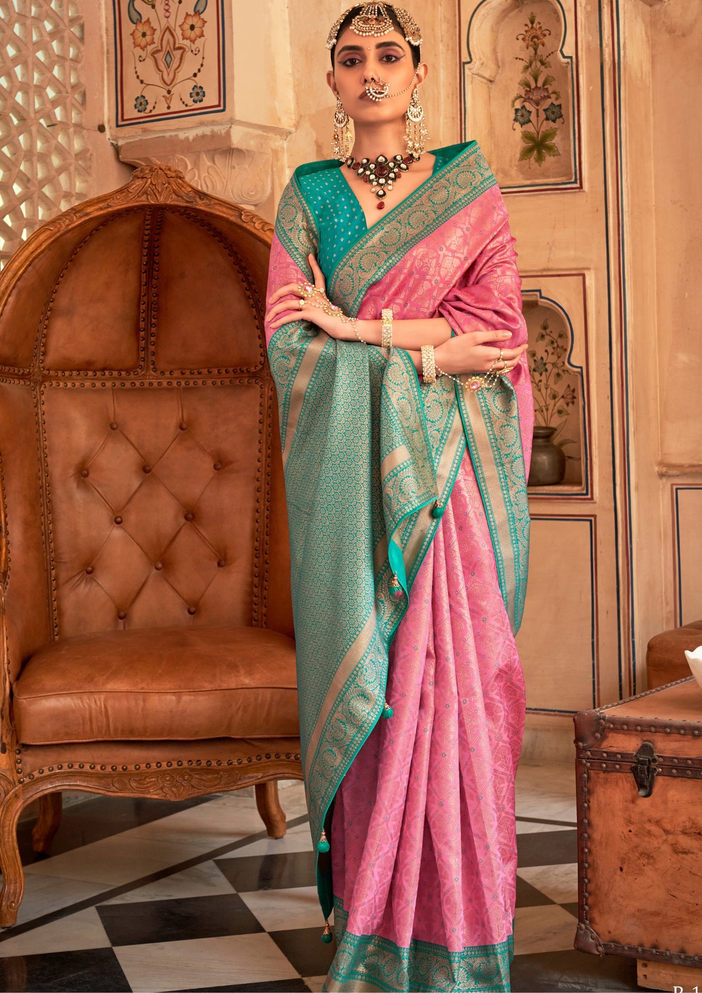 Banarasi Silk Delicate Design Pink Saree With Contrast Border