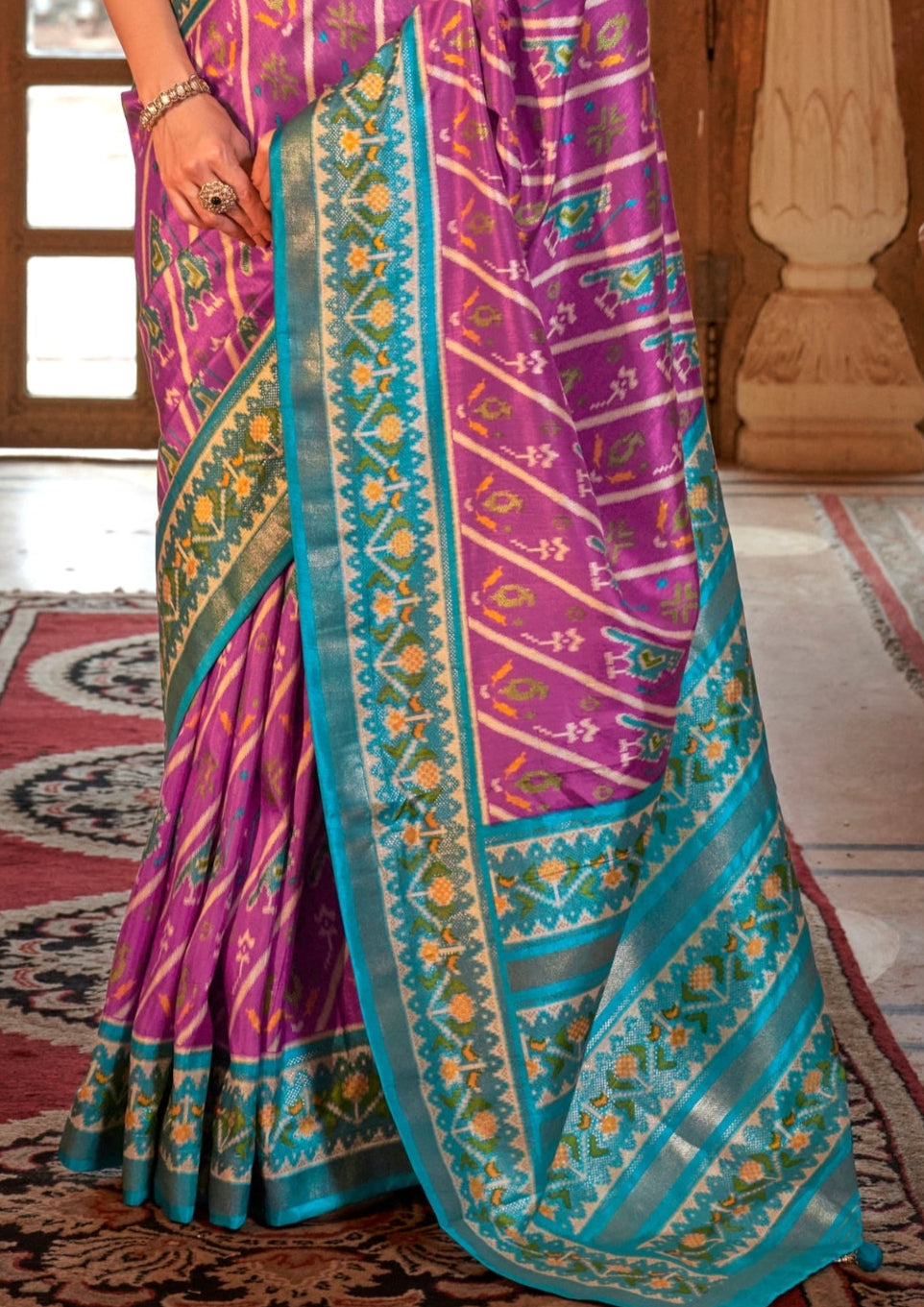 Super PV Silk Patola Design Mauve Shade Saree With Contrast Border