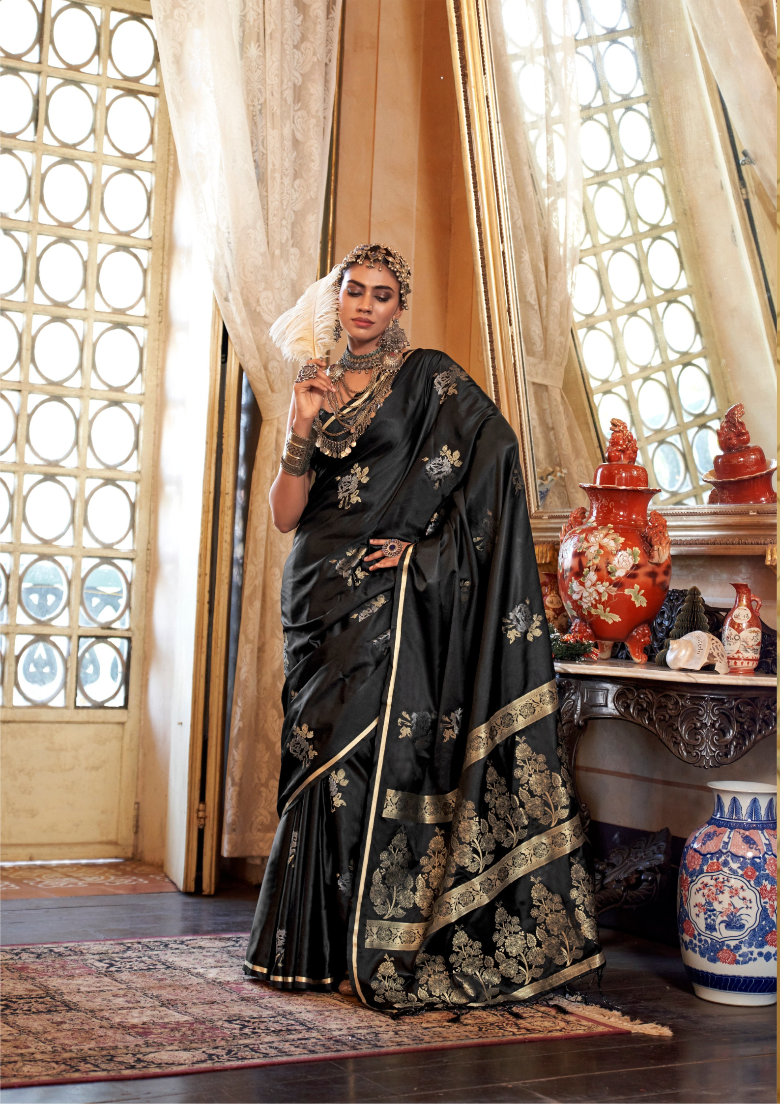 BLACK -PURE SATIN HANDLOOM WEAVING SILK