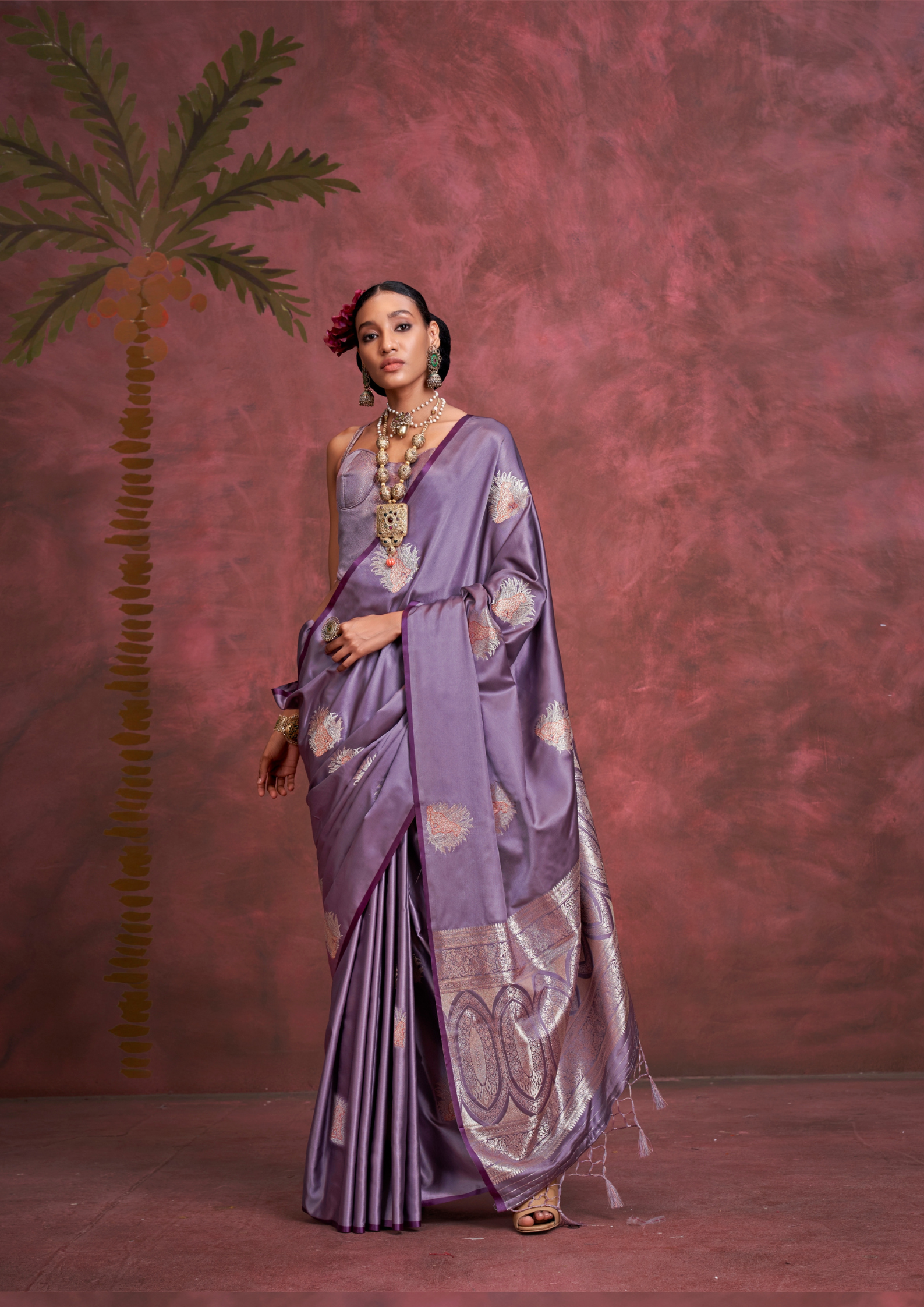PURPLE-TONE TO TONE SATIN  - HANDLOOM WEAVING - BANARASI ZARI