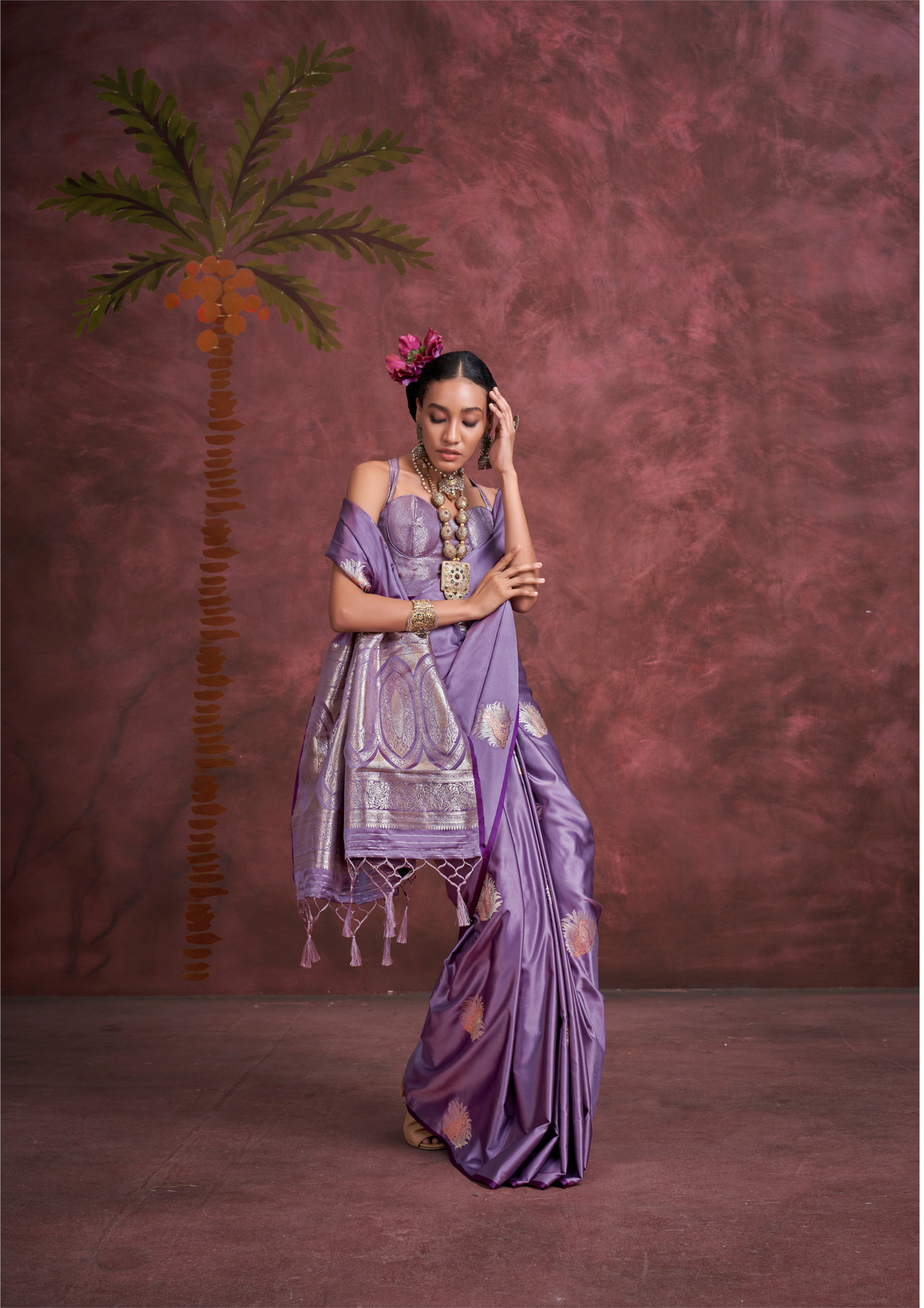 PURPLE-TONE TO TONE SATIN  - HANDLOOM WEAVING - BANARASI ZARI