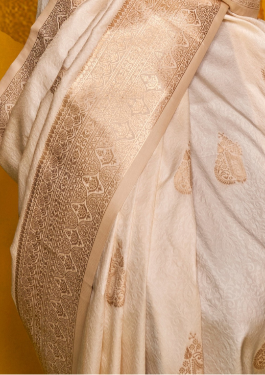 WHITE-TWO TONE HANDLOOM WEAVING SILK