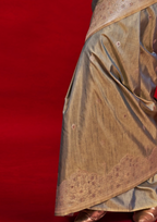GOLD SILK - HANDLOOM WEAVING - CONTRAST IKKAT PALLU