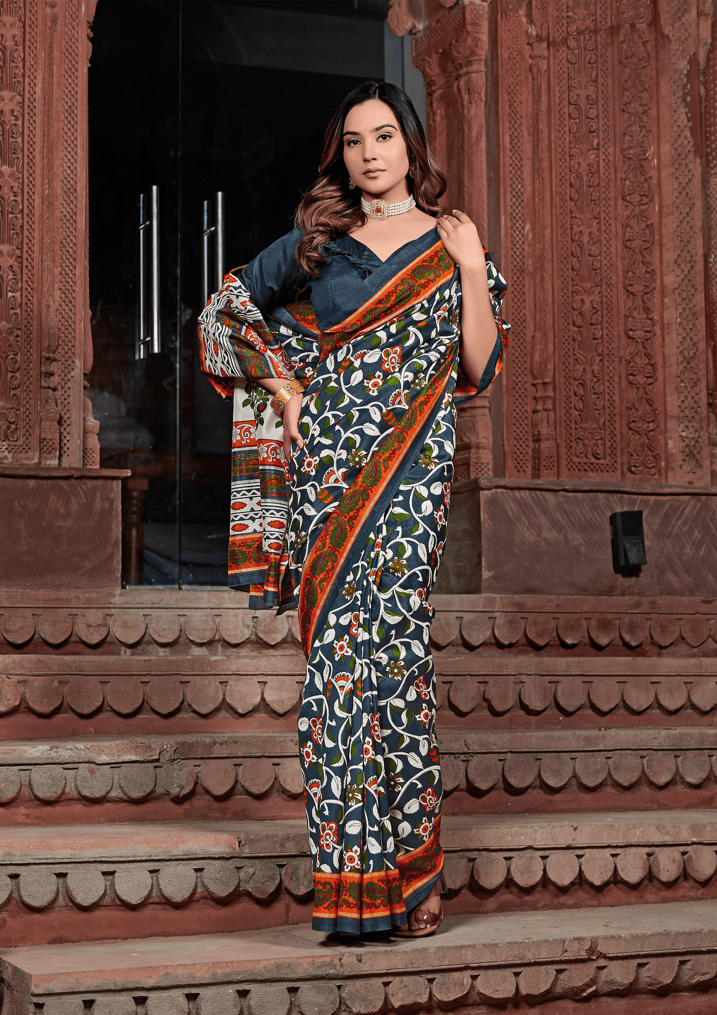 Saree Slate Grey Floral Patterned Saree - SaviDurga