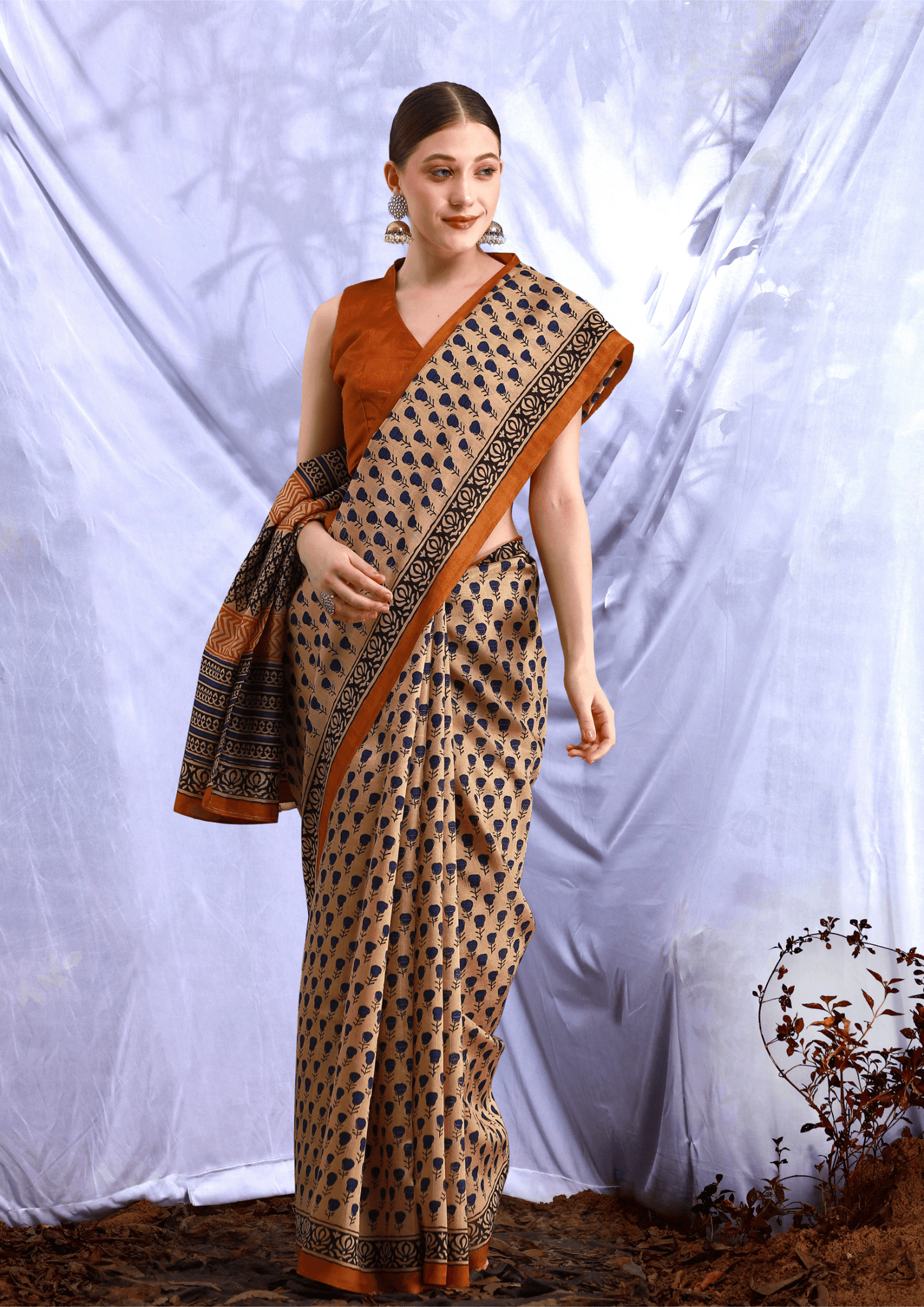 Saree Stylish Golden Floral Saree - SaviDurga