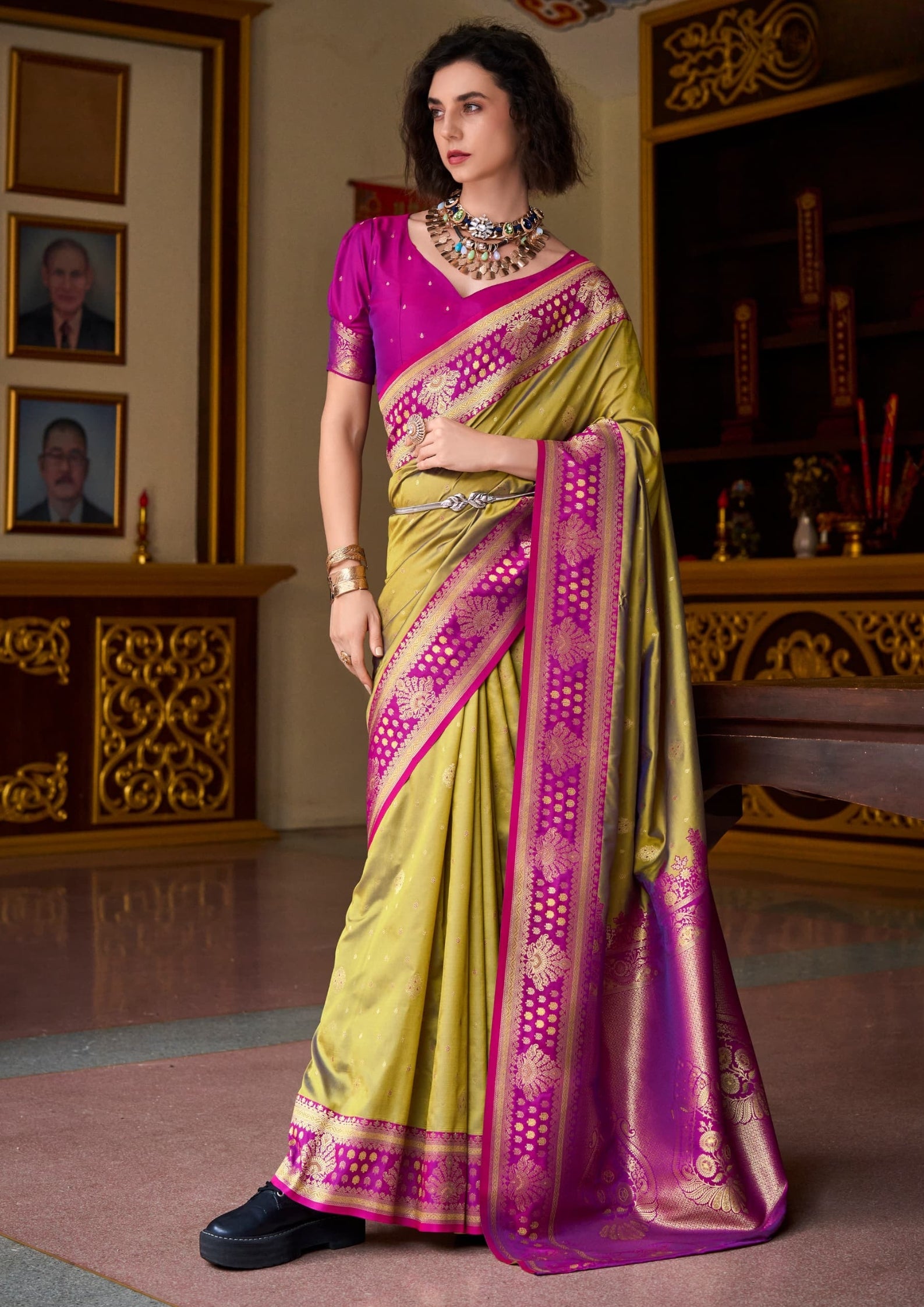 Kanjivaram Tissue Silk  Exotic Zari Work Pink Border Lime Green Saree