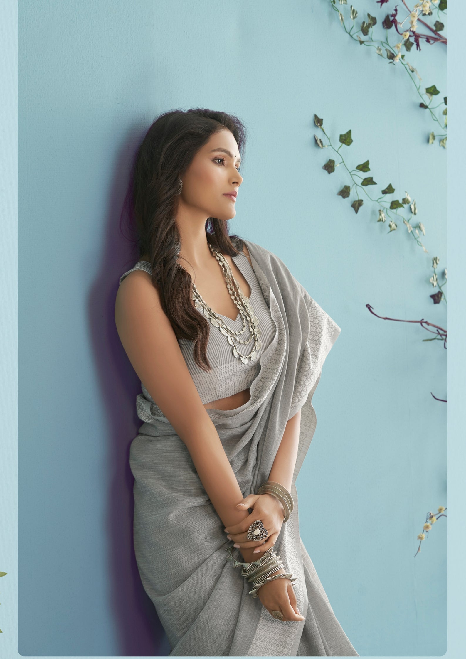 Linen Silk With Chikankari Weaved Border Light Grey Saree