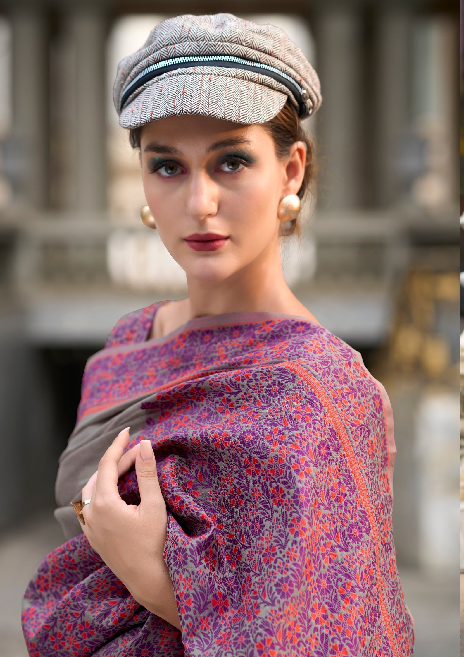 Soft Linen Cotton Muted Grey Saree with a Pink Border
