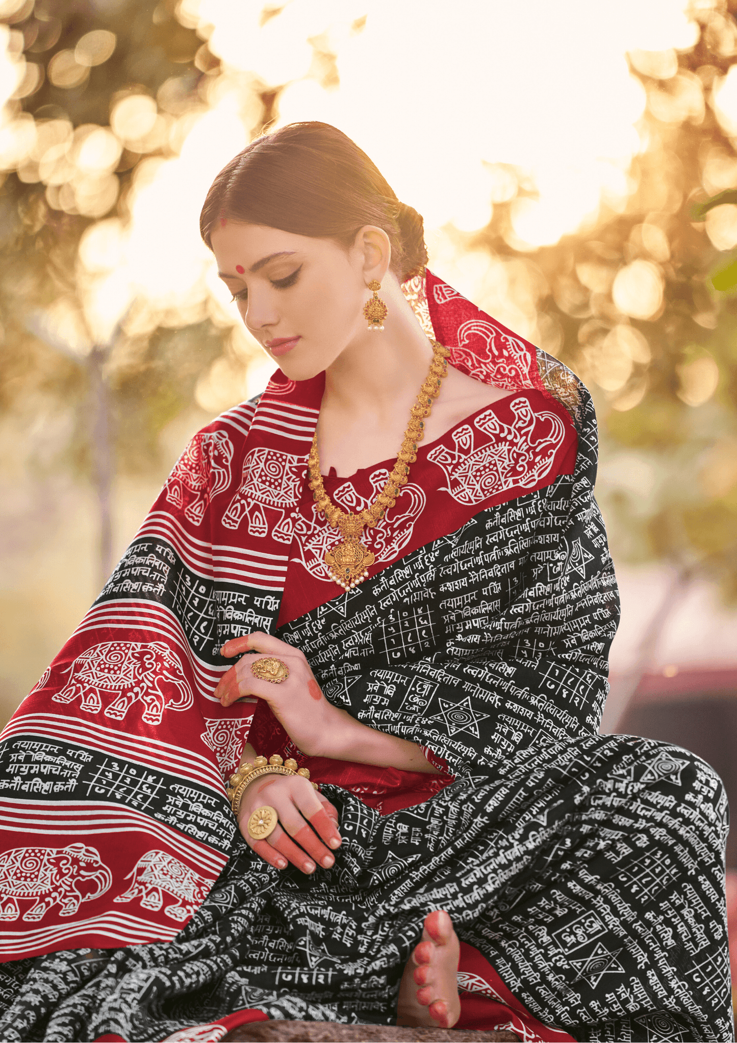 Saree Traditional Maroon and Black Printed Saree - SaviDurga