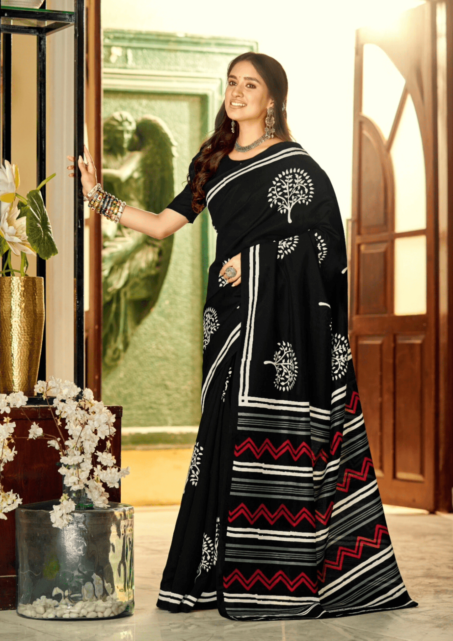 Saree Trendy Black and White Bhagalpuri Saree - SaviDurga