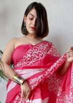 Beautiful Floral Linen Digital Print Pink Saree